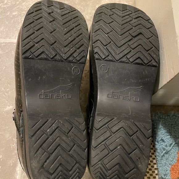 Dansko XP Metallic Striped Professional Clogs - Womens Size 39 (US Size 8.5-9) - Picture 7 of 9